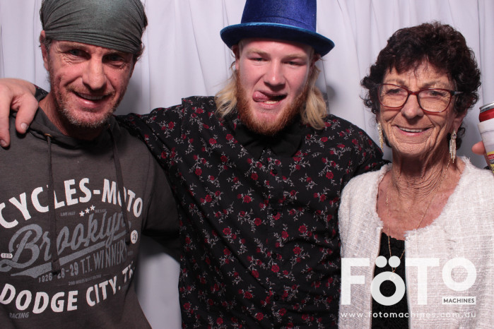 Billy's 21st | View more photos from the event at gallery.fotomachines.com.au/u/FOTOMachines/Billys-21st